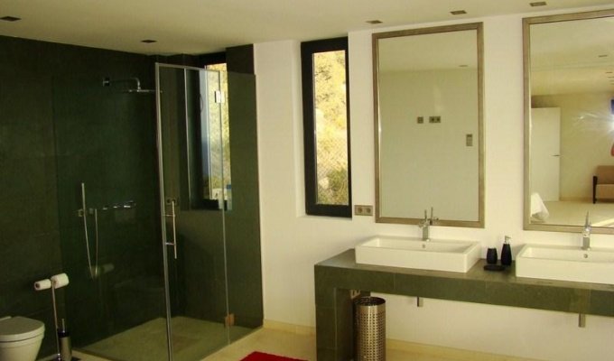 Location Villa de Luxe Ibiza Piscine Privée Bord de Mer Eivissa Iles Baléares Espagne