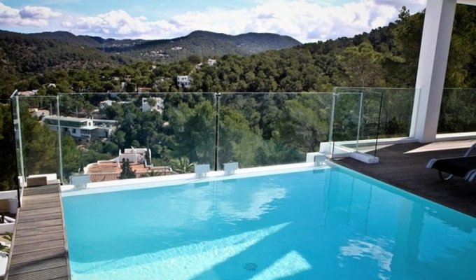 Location Villa de Luxe Ibiza Piscine Privée Bord de Mer Cala Moli Iles Baléares Espagne