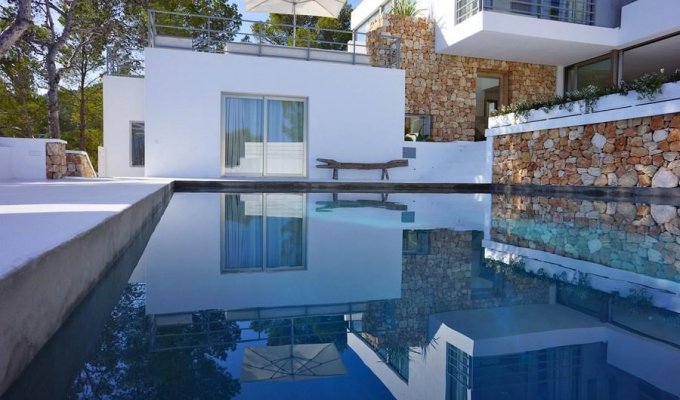 Location Villa de Luxe Ibiza Piscine Privée Pieds dans l'Eau Cala Moli Iles Baléares Espagne