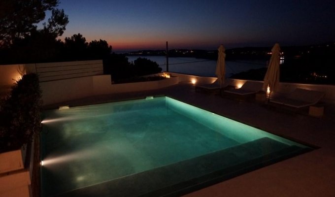 Location Villa de Luxe Ibiza Piscine Privée Pieds dans l'Eau Cala Moli Iles Baléares Espagne