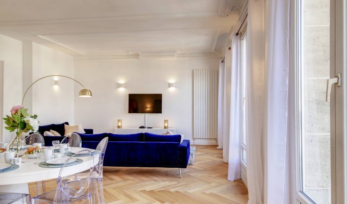 Location Appartement Luxe Paris Montparnasse Saint Germain à 150m du fameux Cafe de Flore