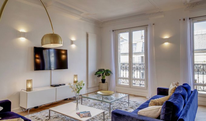 Location Appartement Luxe Paris Montparnasse Saint Germain à 150m du fameux Cafe de Flore