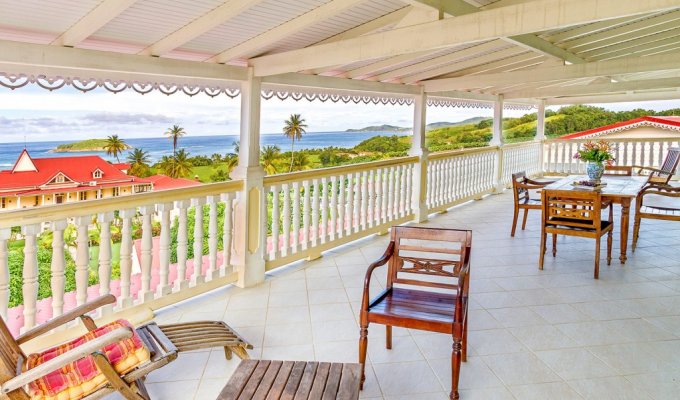 Location appartements Martinique Trinité dans un domaine avec piscine