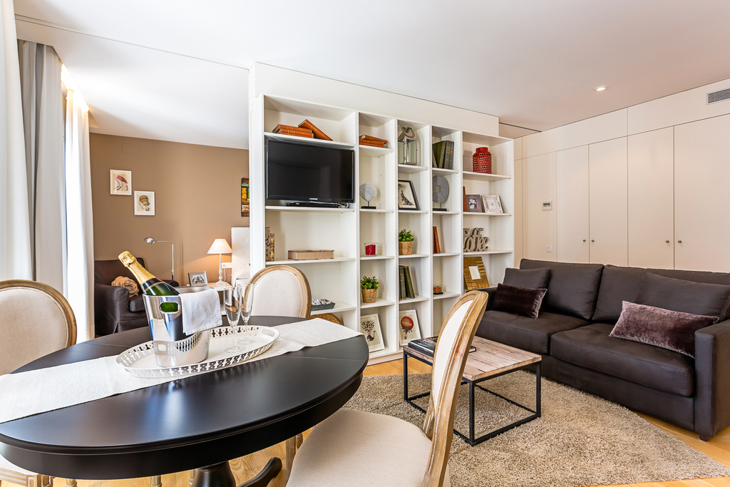 Location Appartement Meublé Barcelone Séjour Courte Durée Plage Piscine Wifi Clim Terrasse