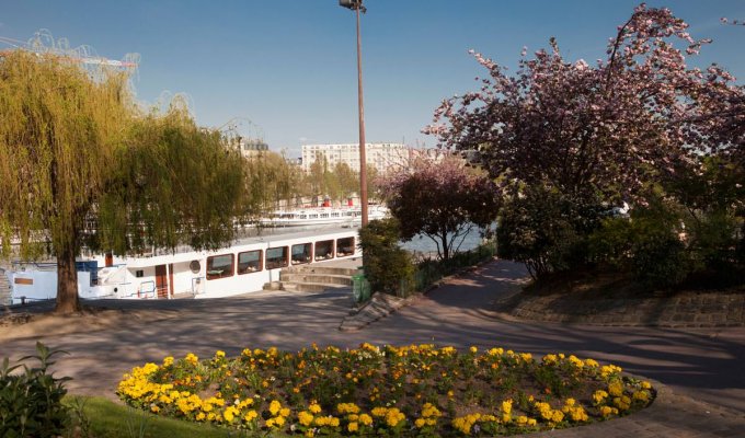 Location Paris Peniche Réception Evénement Mariage Séminaire