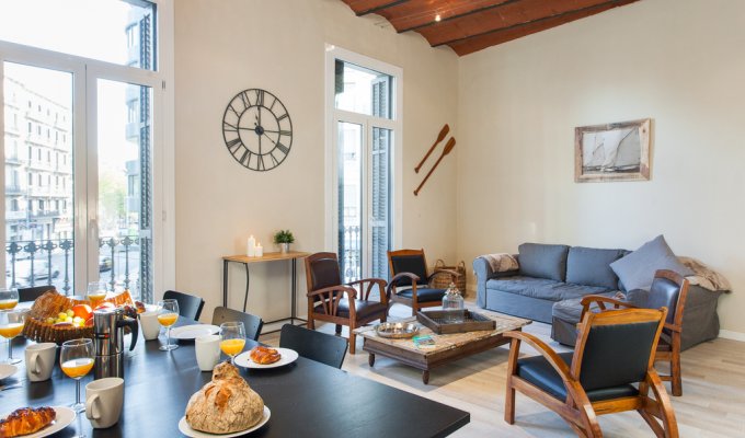 Location appartement barcelone Wifi Plaza Cataluña balcon climatisation