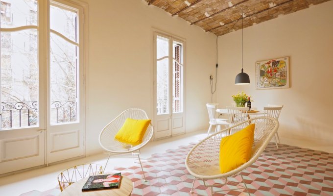 Location appartement barcelone Eixample balcon Wifi 