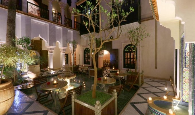 Salle de bain  Riad de Charme à Marrakech 