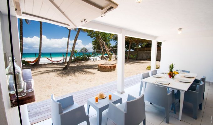 Location villa Martinique Le Diamant les pieds dans l'eau