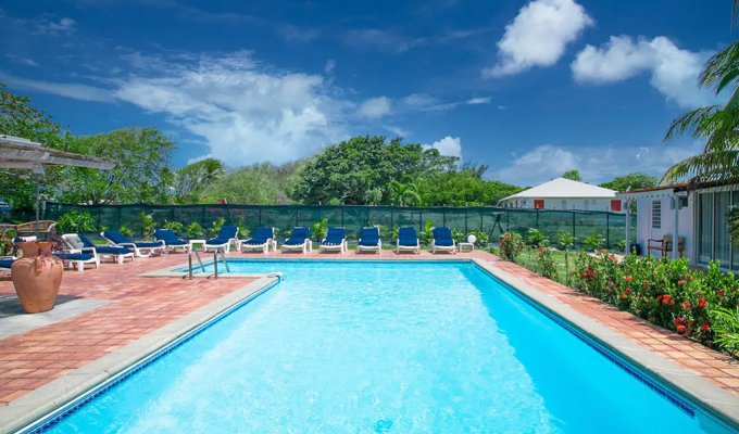 Location villa Martinique prestige bord de mer avec piscine