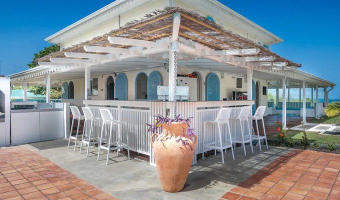 Location villa Martinique prestige bord de mer avec piscine