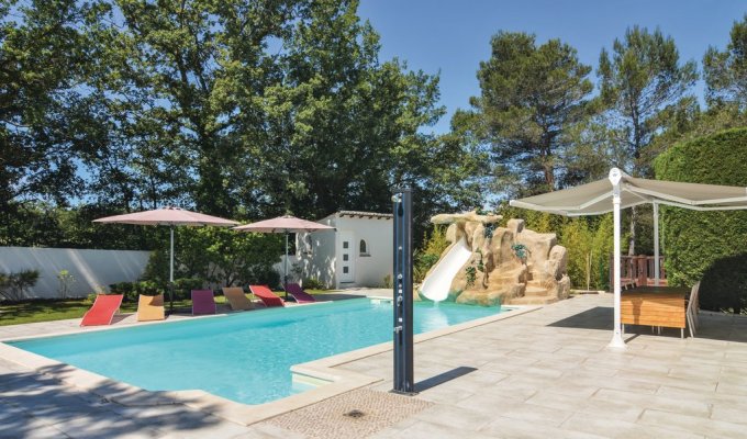 Aix en Provence location villa Provence avec piscine privee chauffee et jacuzzi