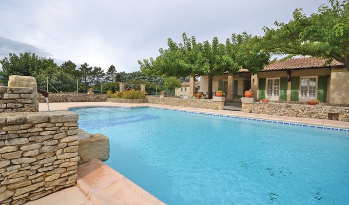 Location Maison de Vacances Luberon avec Piscine privee