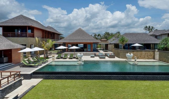 Location Villa de Luxe sur la plage Saba près de Sanur - Bali