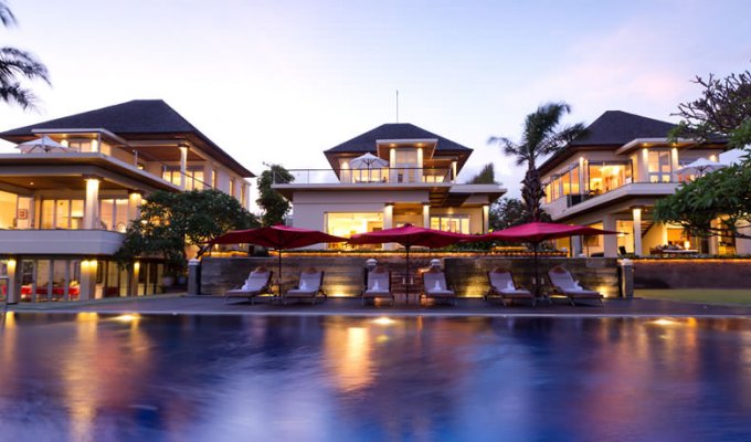 Locations de vacances: complex de trois villas de luxe à Sanur idéale pour groupes ou vacances en famille