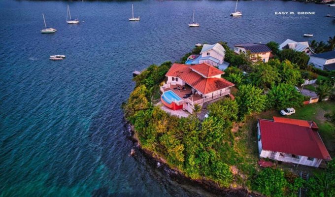 Location Villa Martinique Trois Ilets piscine privée proche de la plage