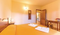 Sorano photo #18