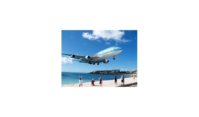 Location SAINT-MARTIN - Appartement en résidence avec piscine - Sur la plage d'Orient Baie - Caraibes - Antilles françaises.