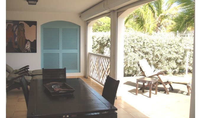 Location SAINT-MARTIN - Appartement en résidence avec piscine - Sur la plage d'Orient Baie - Caraibes - Antilles françaises.