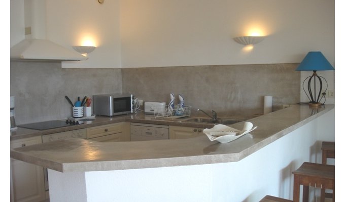 Location SAINT-MARTIN - Appartement en résidence avec piscine - Sur la plage d'Orient Baie - Caraibes - Antilles françaises.
