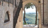 Todi photo #31