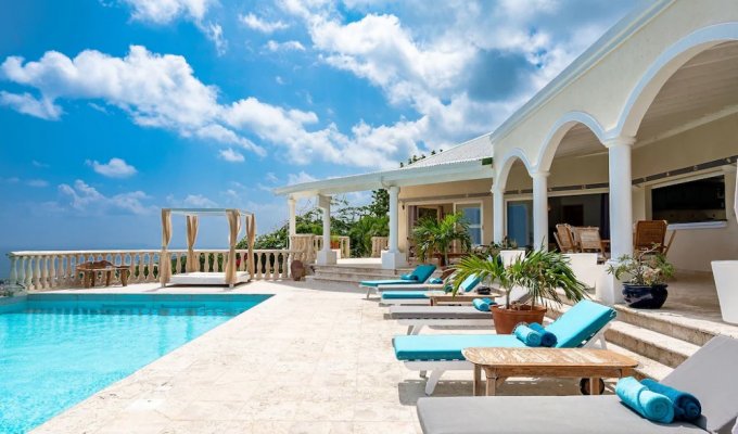 Location Villa de Luxe avec piscine Baie Orientale à Saint Martin, Antilles Françaises