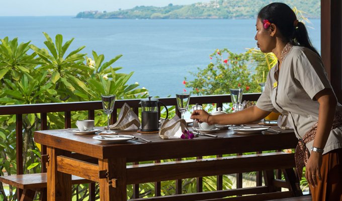 Indonesie Bali Location Villa Manggis sur la plage avec piscine privée et personnel