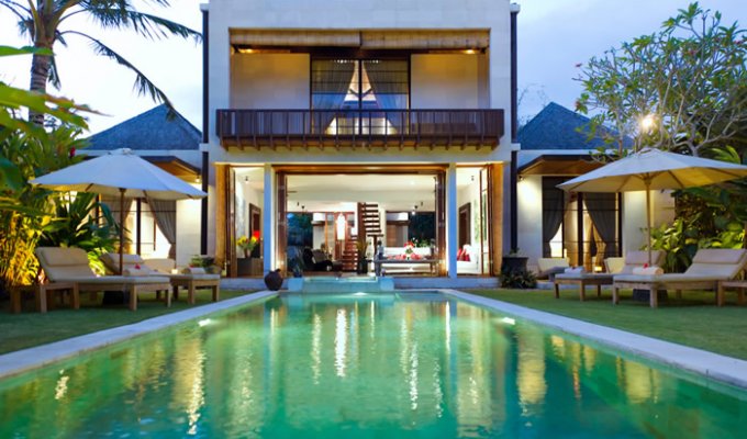 Indonesie Bali Location Villa sur la plage avec piscine privée et personnel