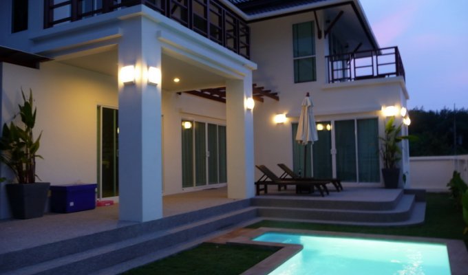 Location Villa Koh Lanta A 400 m de la plus belle plage de Koh Lanta, Thailand