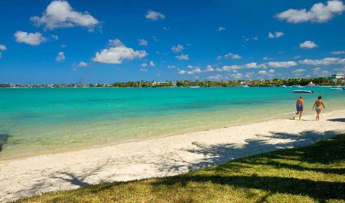 Location Villa Ile Maurice Pieds dans l'eau et avec piscine privée à Grand Baie