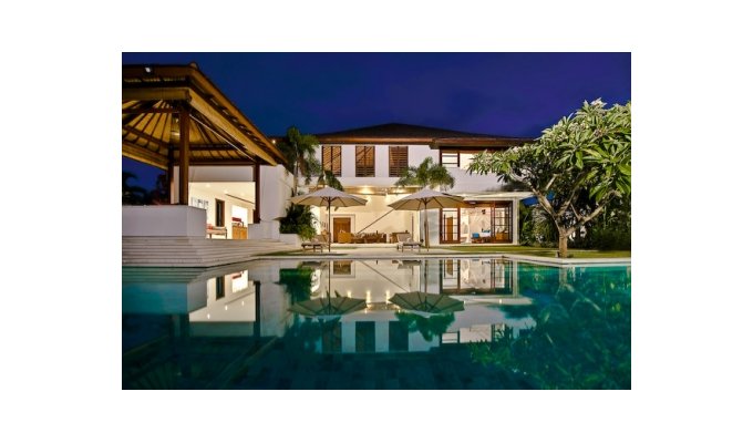 Location de vacances villa de luxe, 4 chambres, 8 a 10 personnes Seminyak, Bali, Indonesie