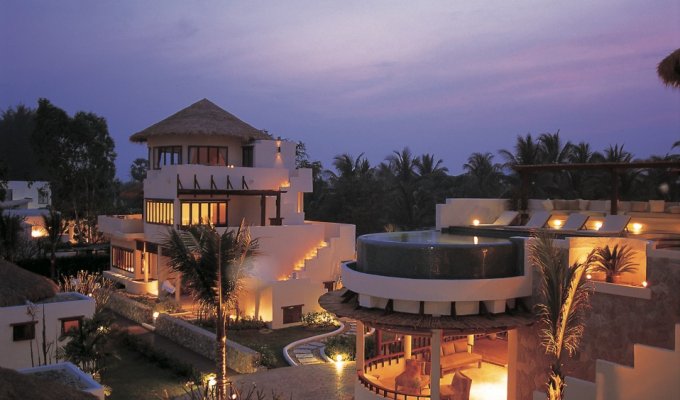 Maison sur la plage dans resort de luxe