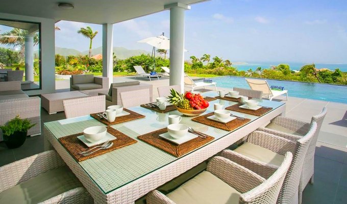 Saint Martin Location Villa de luxe avec vue sur la plage de Baie Orientale - Caraibes - Antilles Françaises