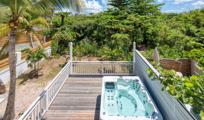 St Martin Location Villa Baie Orientale avec Jacuzzi