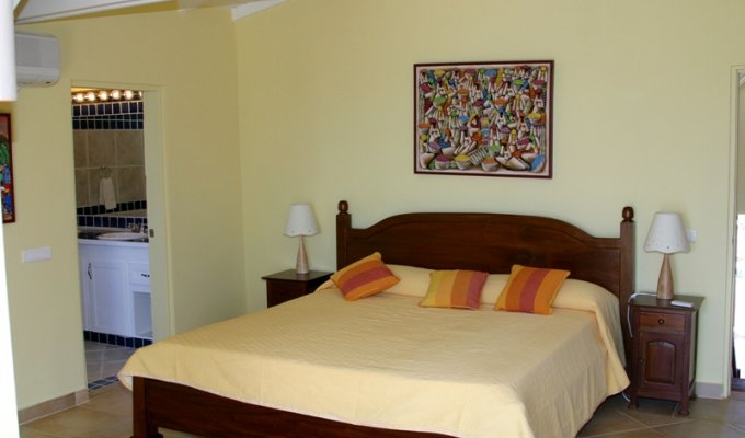 SAINT MARTIN - Location de villa avec piscine privée et vue mer - Orient Baie - Caraibes - Antilles Françaises 