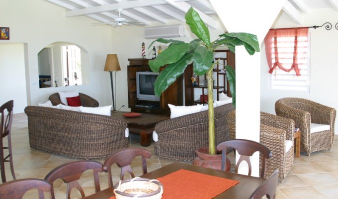 SAINT MARTIN - Location de villa avec piscine privée et vue mer - Orient Baie - Caraibes - Antilles Françaises 