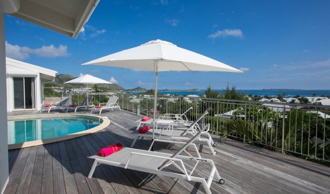 St Martin Location Villa Baie Orientale avec piscine privée vue océan