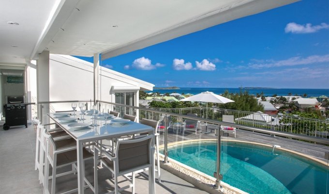 St Martin Location Villa Baie Orientale avec piscine privée vue océan