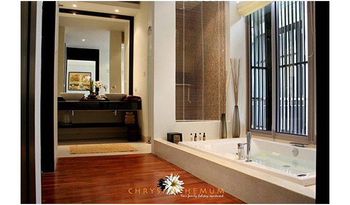 Location de vacances appartement de luxe trois chambres, Kata Beach, Phuket, Thailande