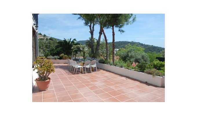 Location villa barcelone Sitges avec vue panoramique et une piscine