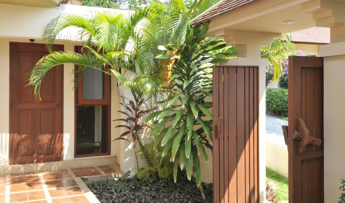 Location de Vacances Thailande, Villa avec piscine, à quelques minutes de la  plage de Choeng Moen.