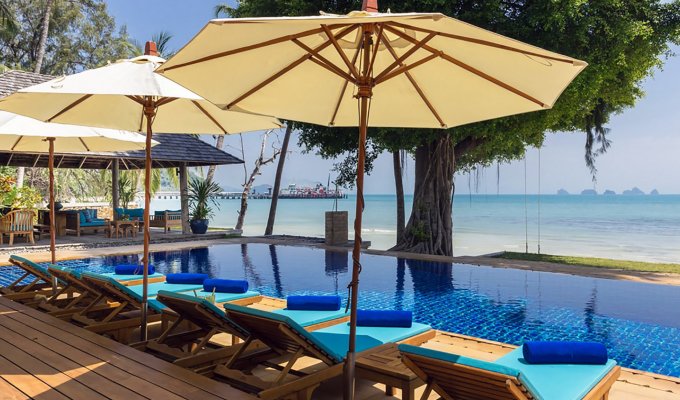 Thailande Location Villa de luxe sur la plage de Lipa Noi à Kho Samui avec piscine privée et Personnel