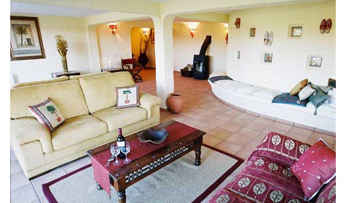 Villa de luxe, location de vacances avec piscine privée chauffée.