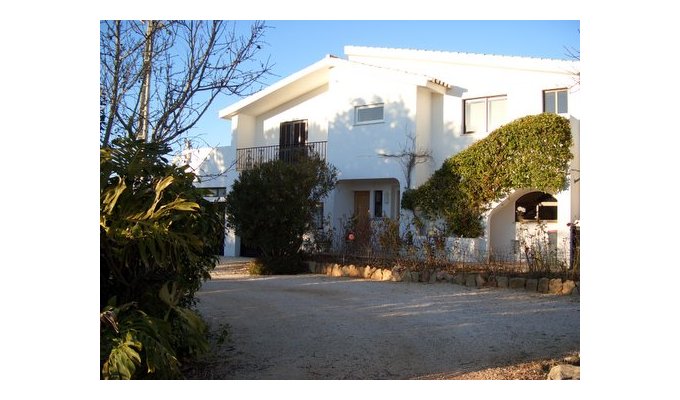 Villa de luxe, location de vacances avec piscine privée chauffée.