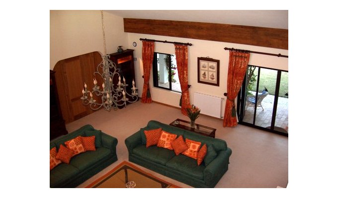 Villa de luxe, location de vacances avec piscine privée chauffée.