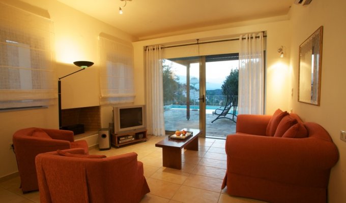 Location villa Crete, avec piscine privée, pour des vacances en Grèce.