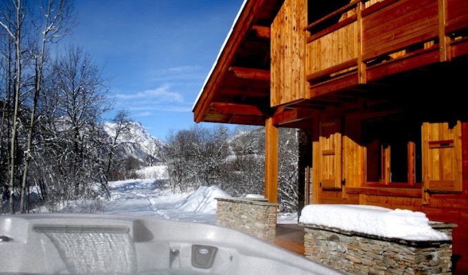 Location Chalet  Luxe Serre Chevalier pied des pistes spa services conciergerie