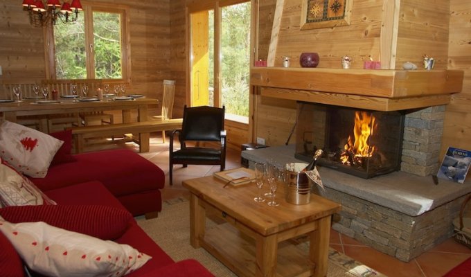 Location Chalet  Luxe Serre Chevalier pied des pistes spa services conciergerie