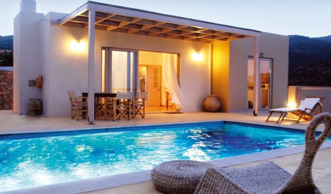 Location Villa de luxe Crete, avec vue sur la mer et piscine privée, pour un séjour en Crète.