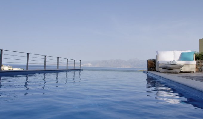 Location Villa de luxe Crete, avec vue sur la mer et piscine privée, pour un séjour en Crète.